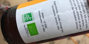 Étiquette de bouteille de bière