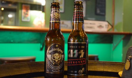 Bières Kiss et Motörhead