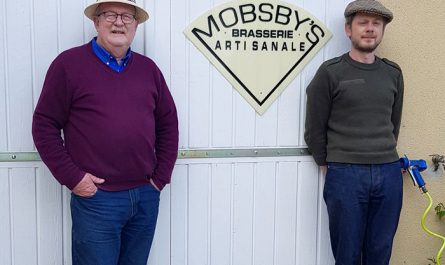 Steve "papa" Mobsby et Adam brasserie Mobsby